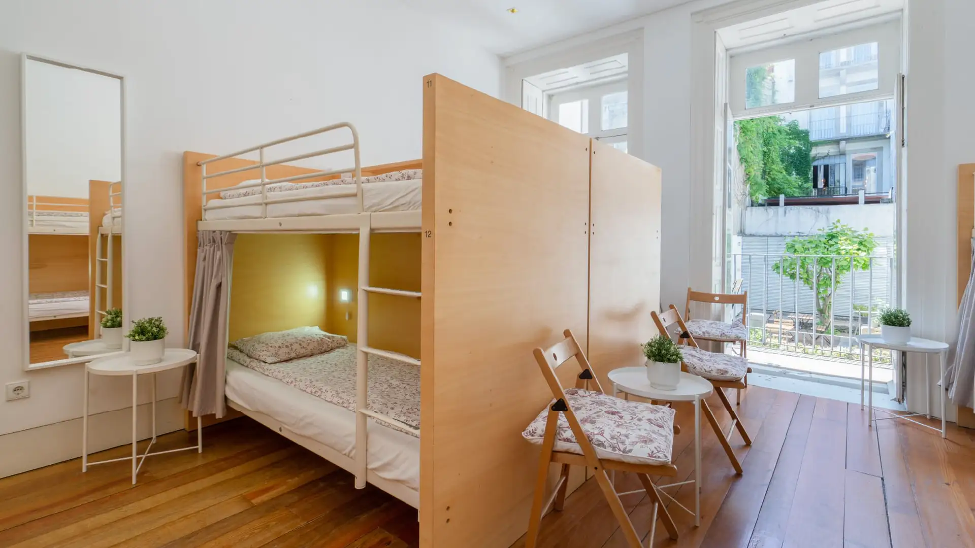 Dormitory Room Overview